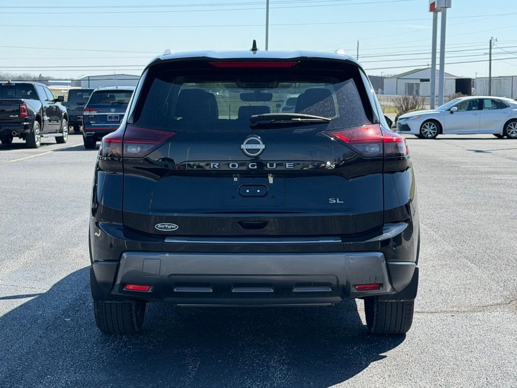 Used 2024 Nissan Rogue SL w/ SL Premium Package image 6