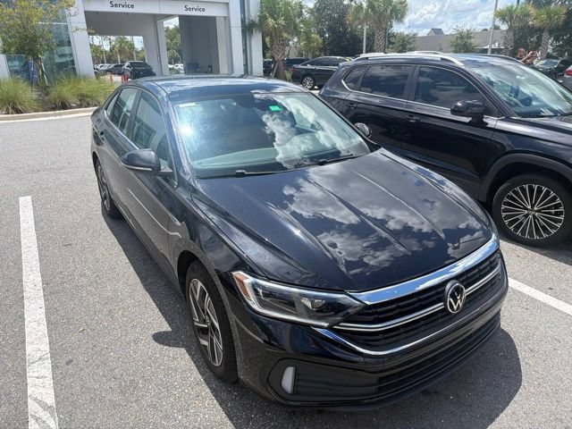 Certified 2024 Volkswagen Jetta SEL FWD image 6