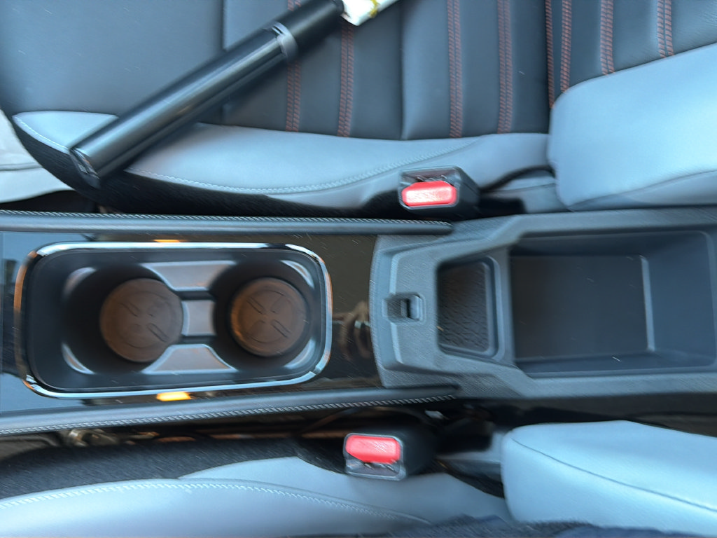 Certified 2024 Nissan Kicks SR w/ SR Premium Package FWD image 44