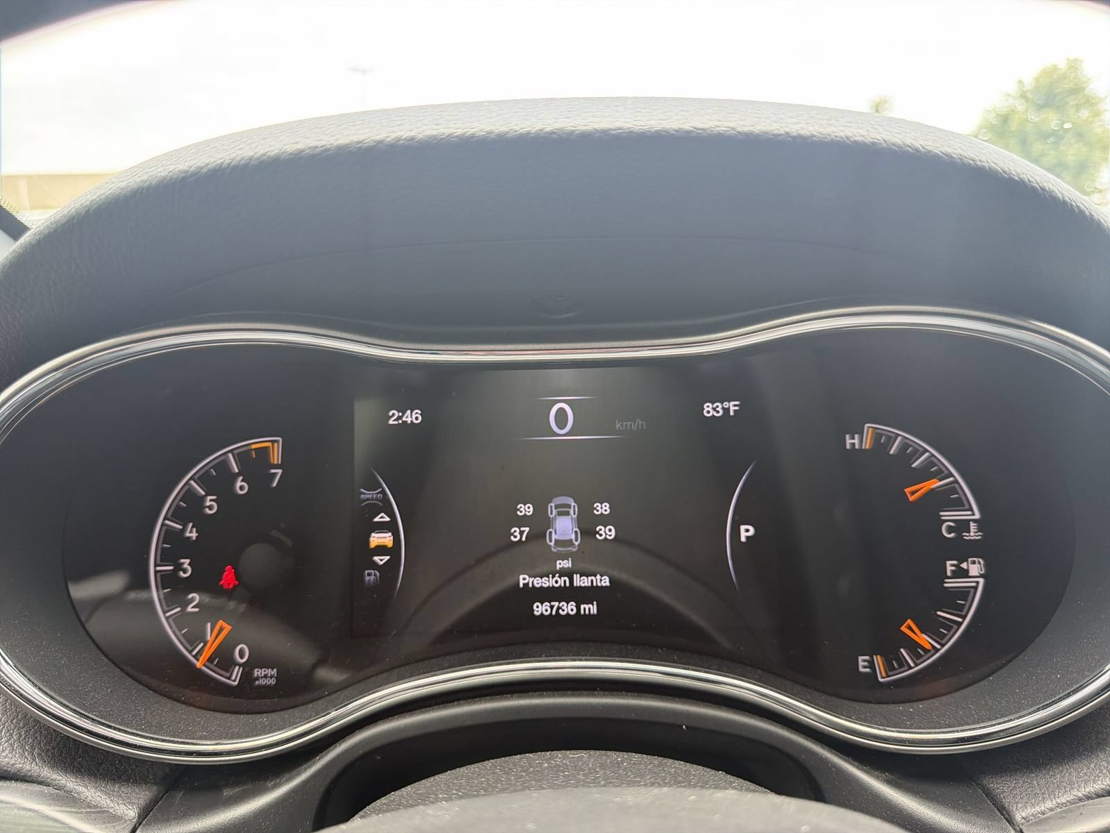 Used 2019 Jeep Grand Cherokee Laredo AWD/4WD image 16