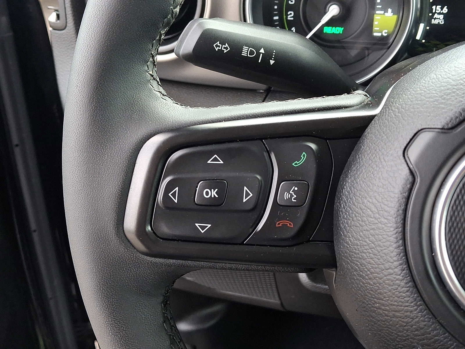 Used 2023 Jeep Wrangler Unlimited w/ Cold Weather Group AWD/4WD image 21