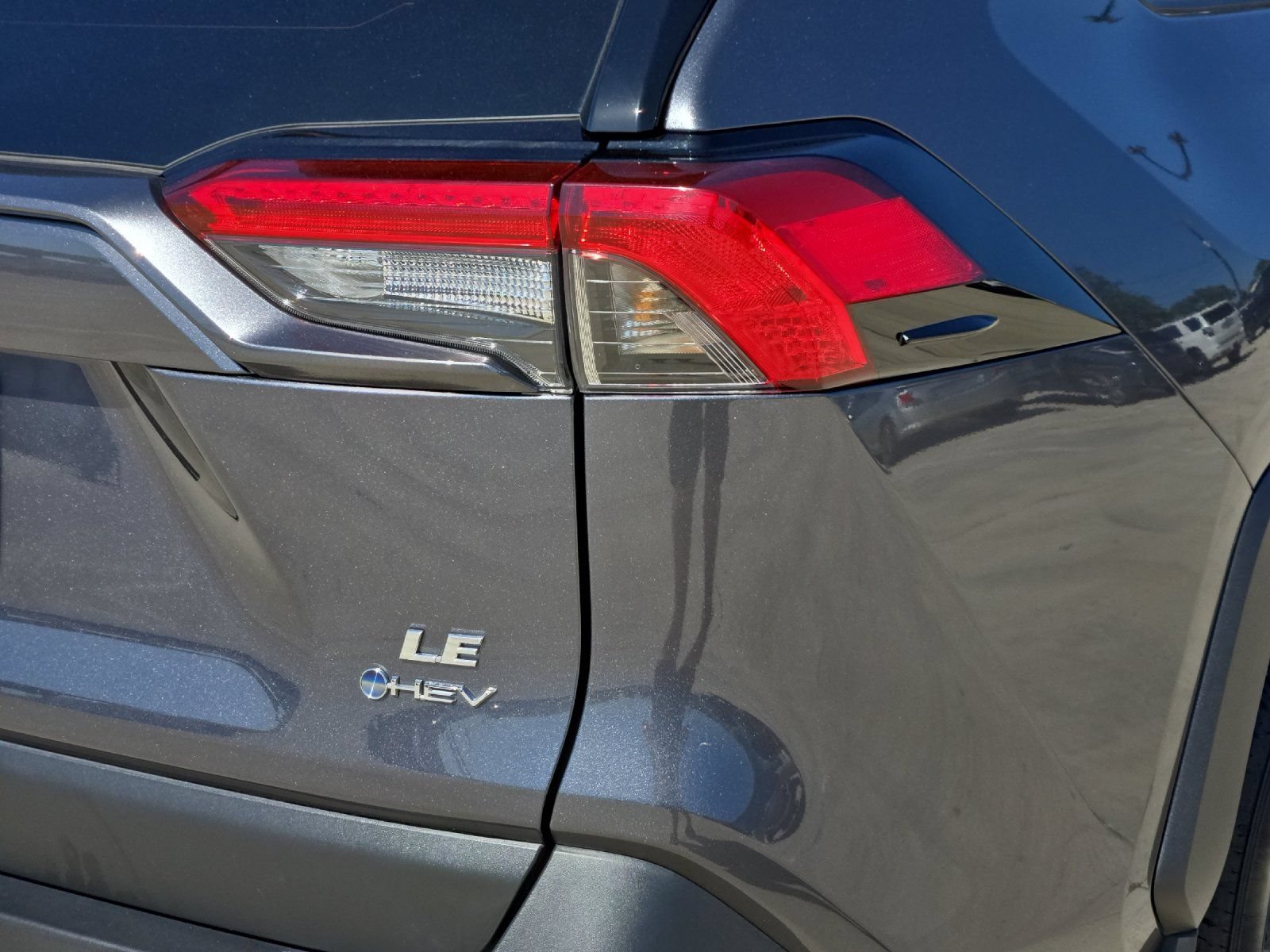 Certified 2025 Toyota RAV4 LE AWD/4WD image 25