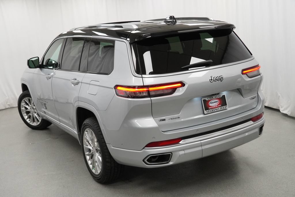 Certified 2021 Jeep Grand Cherokee L Summit w/ Luxury Tech Group V AWD/4WD image 12