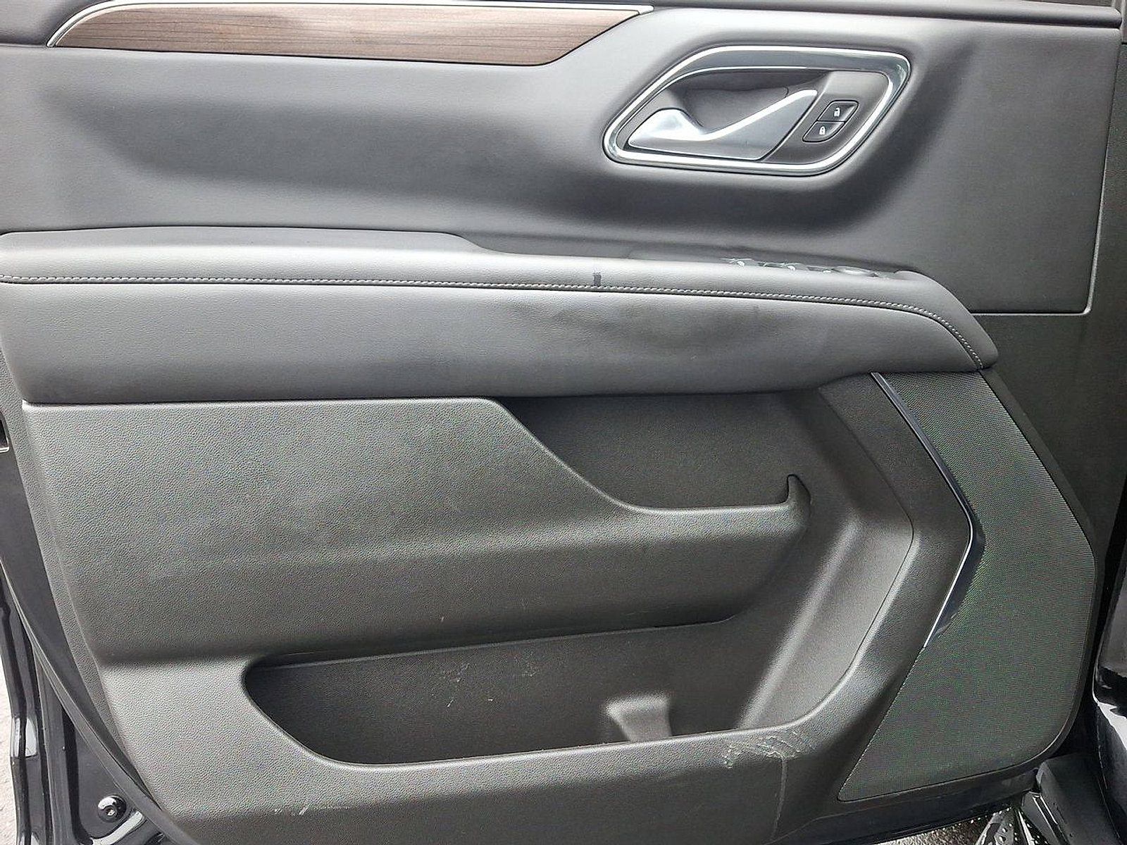 Certified 2022 GMC Yukon SLE w/ Gmc Pro Safety Plus Package image 10