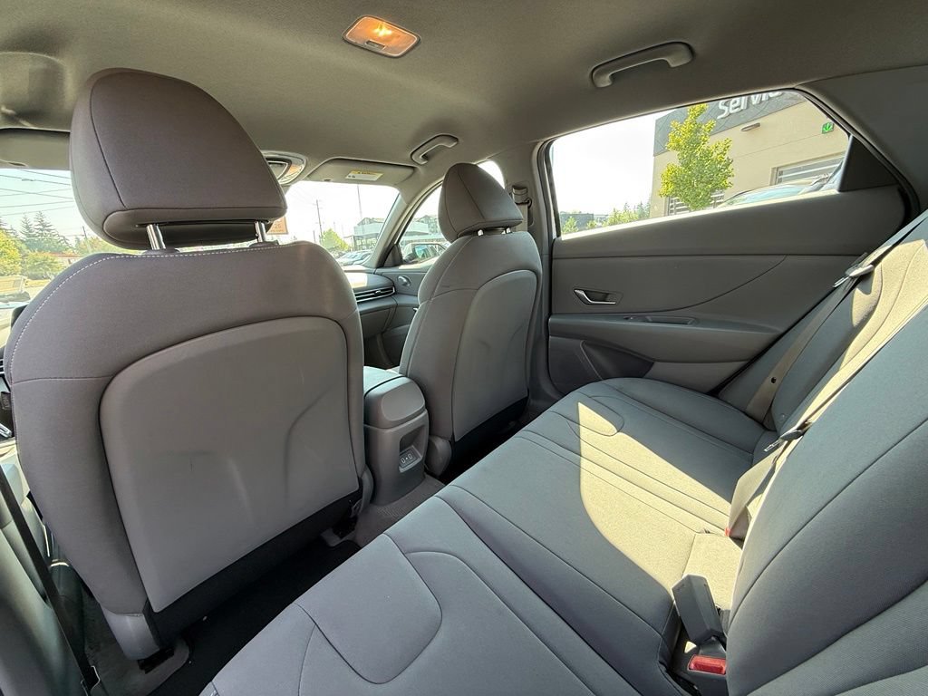 Certified 2025 Hyundai Elantra Hybrid FWD image 14
