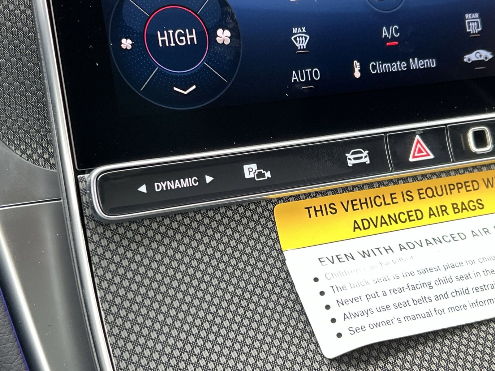 New 2026 Mercedes-Benz GLC 300 4MATIC image 32