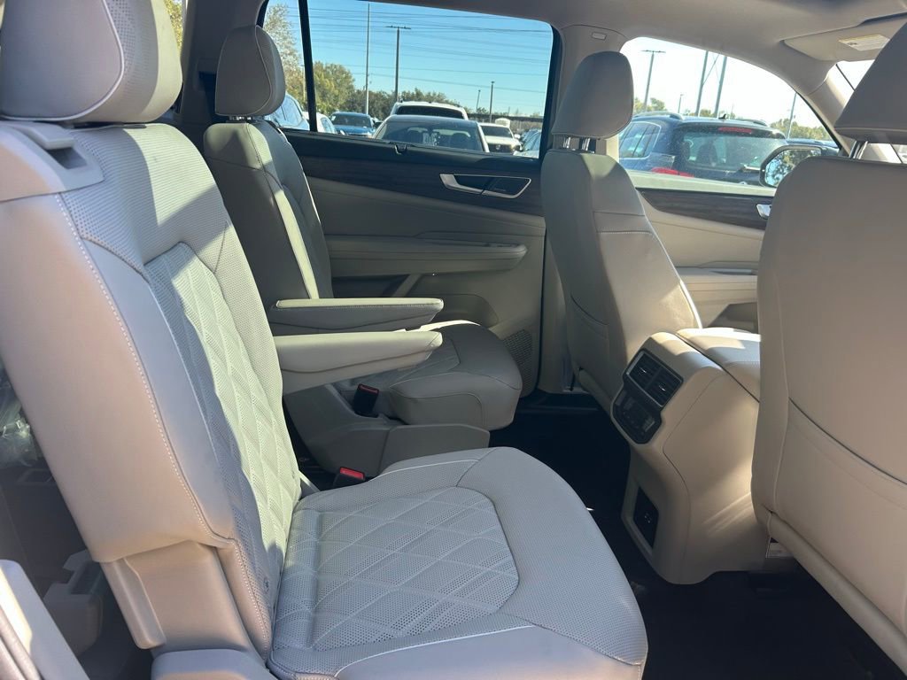 New 2026 Volkswagen Atlas SEL Premium R-Line image 43