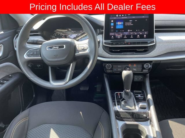 Used 2022 Jeep Compass Sport AWD/4WD image 14