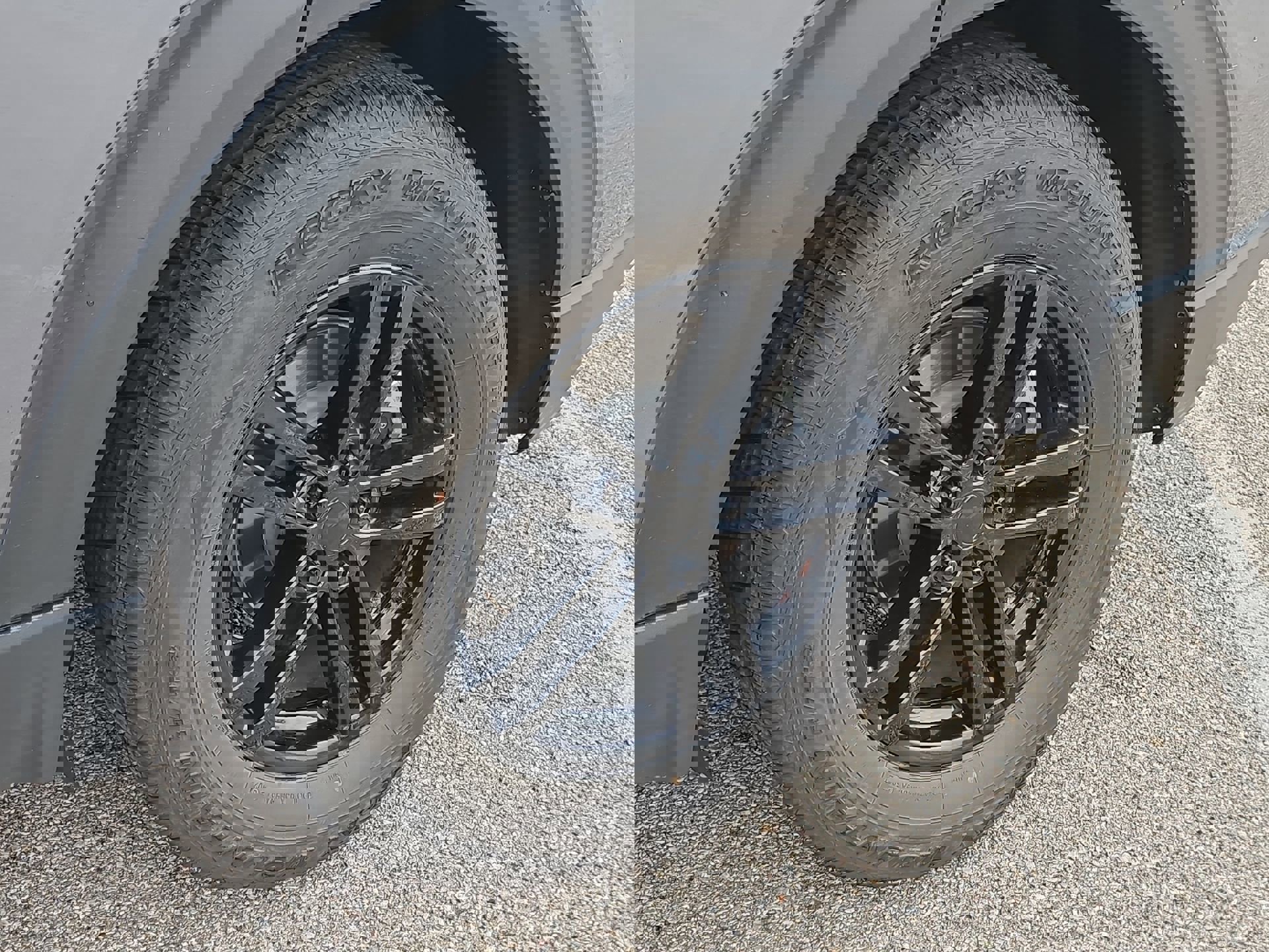 Certified 2022 Ford Explorer XLT w/ Equipment Group 202A image 10