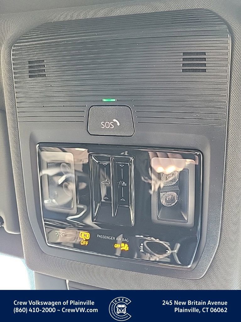 New 2026 Volkswagen Tiguan SE R-Line image 10