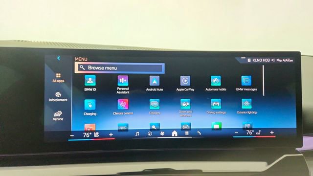 Used 2026 BMW 550e xDrive image 50