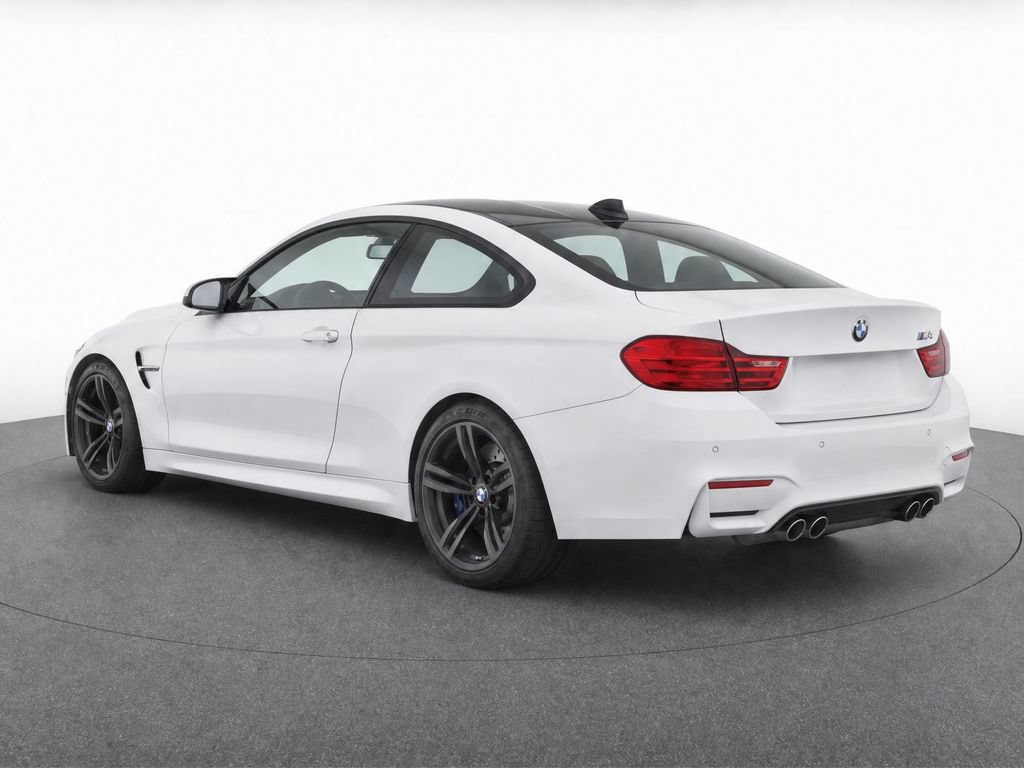 Used 2015 BMW M4 Coupe RWD image 5
