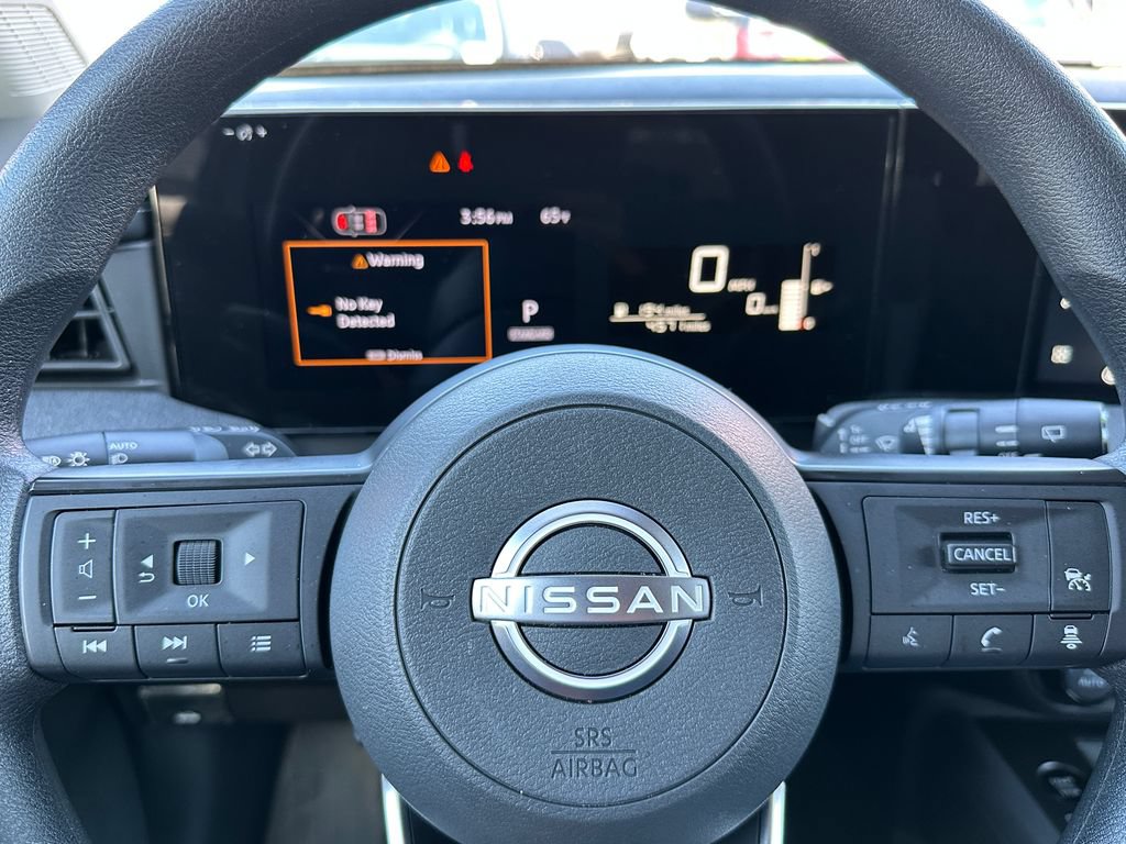 Used 2026 Nissan Kicks SV FWD image 25