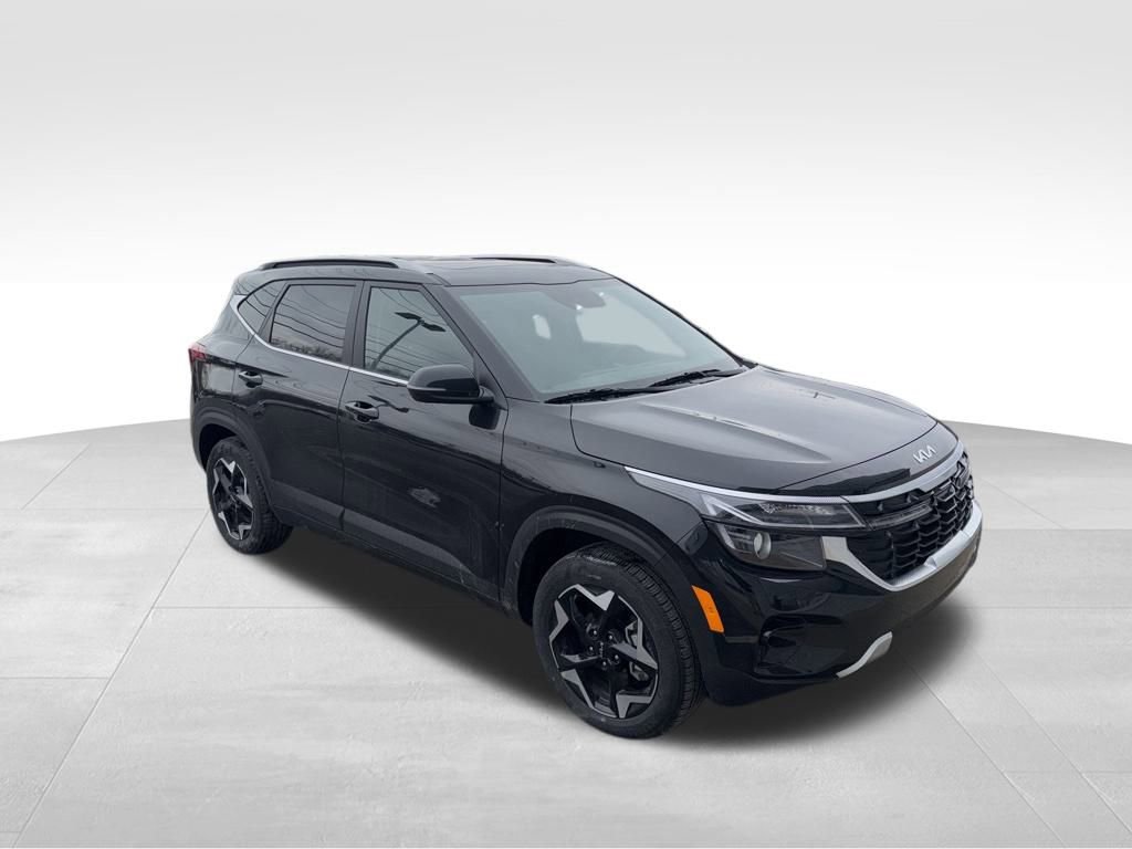 Used 2025 Kia Seltos EX w/ EX Sunroof Package image 27
