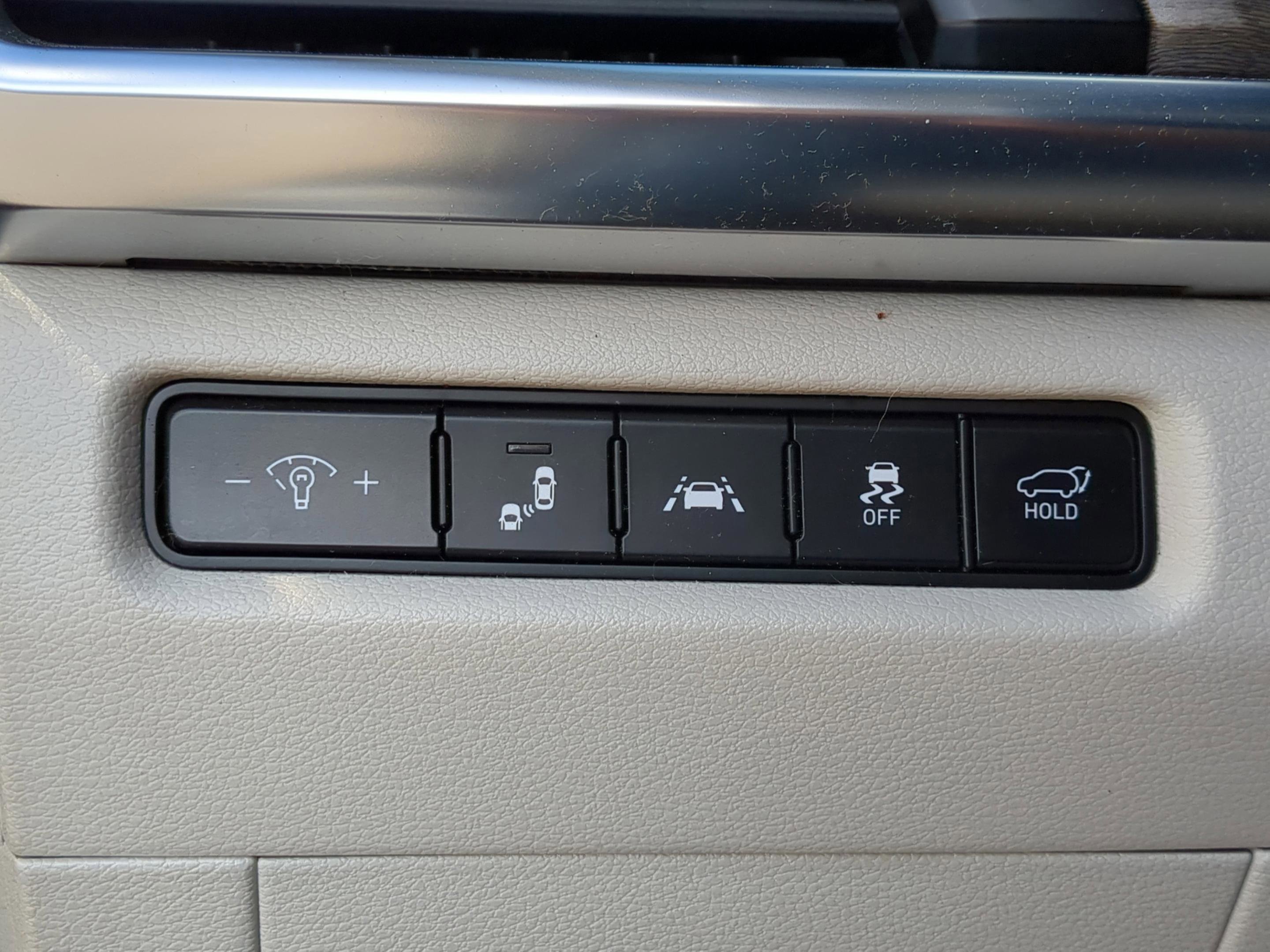 Certified 2022 Kia Telluride EX w/ EX Premium Package image 20