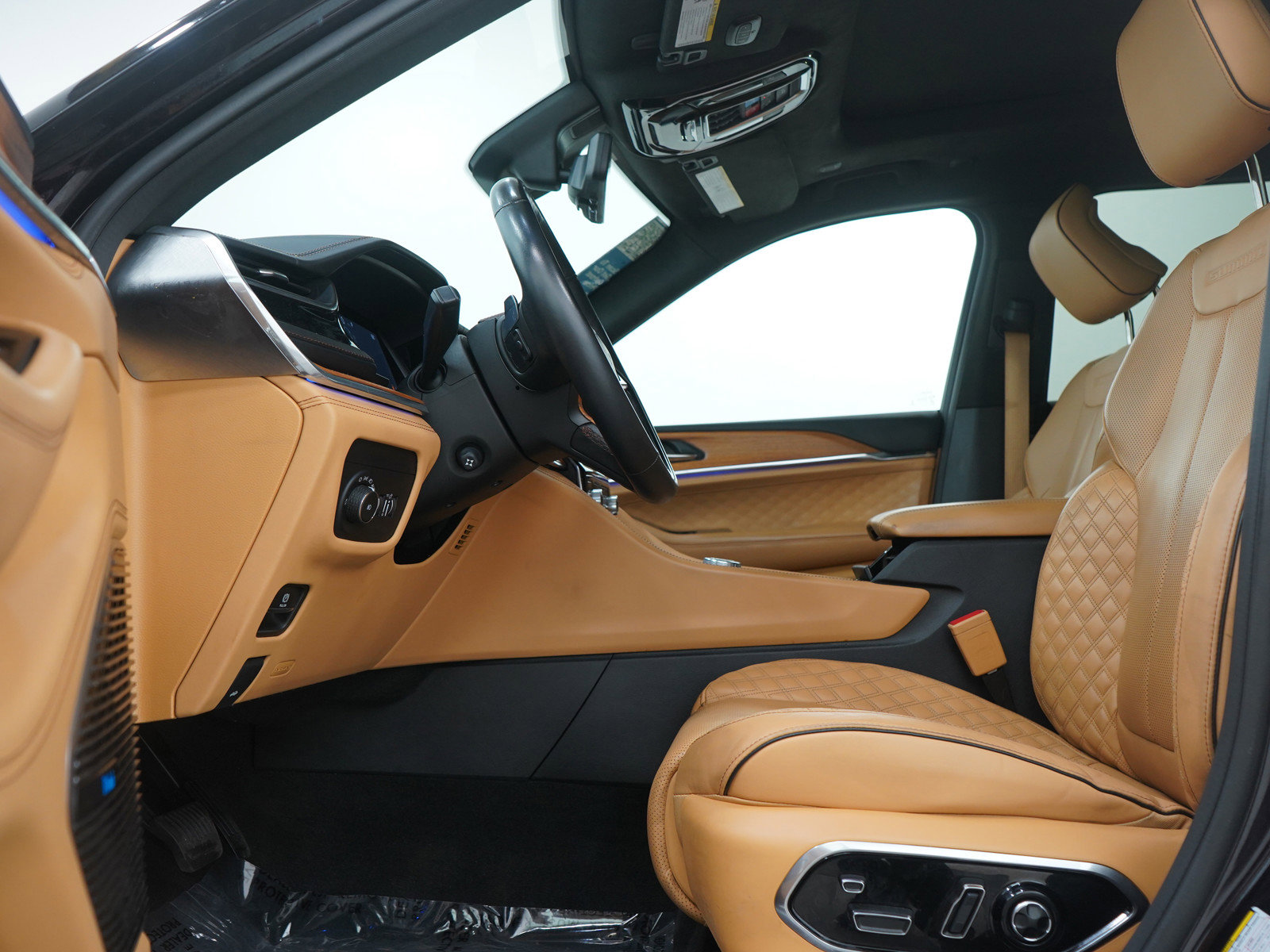 Used 2022 Jeep Grand Cherokee L Summit image 27