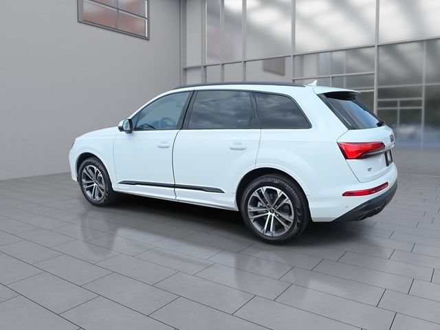 Used 2025 Audi Q7 2.0T Premium w/ Convenience Plus Package AWD/4WD image 6