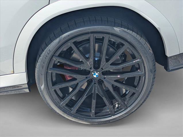 New 2027 BMW X6 xDrive40i w/ Climate Comfort Package AWD/4WD image 9