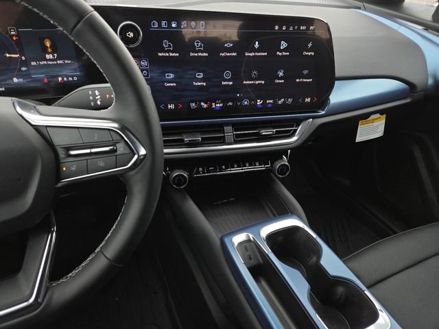 New 2026 Chevrolet Equinox EV LT w/ Convenience Package II image 37