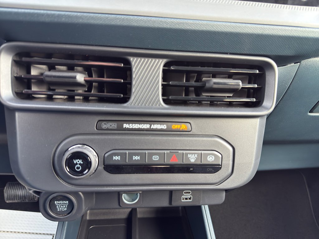 New 2025 Ford Maverick XLT w/ XLT Luxury Package image 20