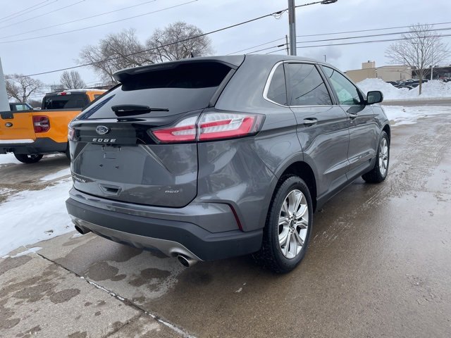 Used 2024 Ford Edge Titanium image 13