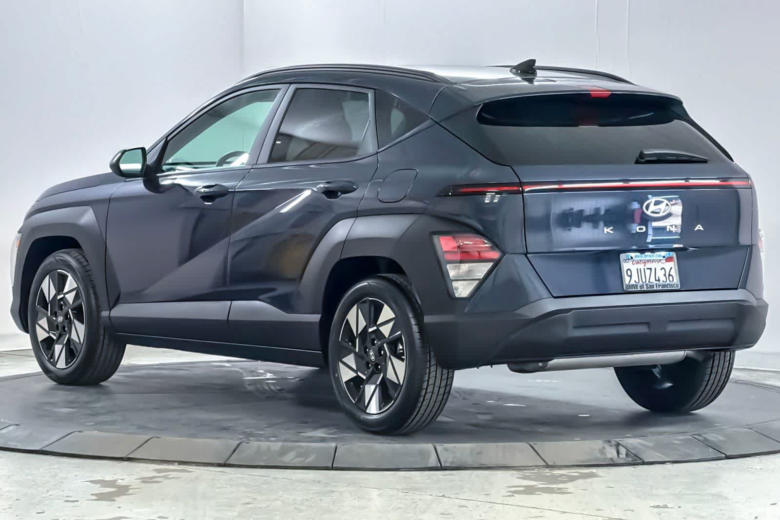 Used 2024 Hyundai Kona SEL FWD image 6
