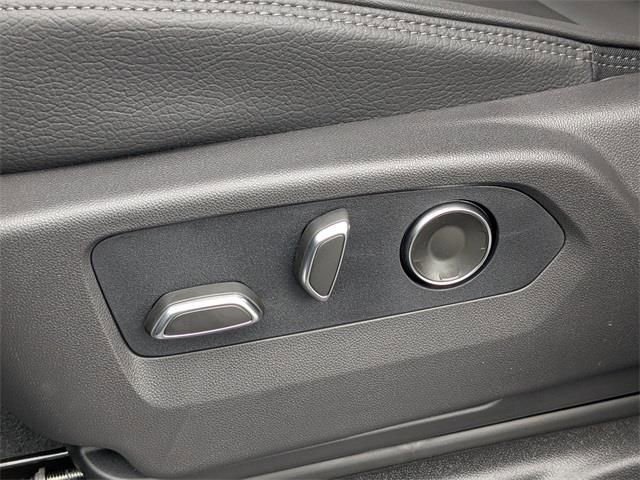 New 2026 GMC Yukon Denali image 24