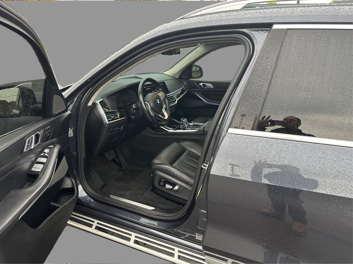 Used 2019 BMW X7 xDrive50i w/ Dynamic Handling Package AWD/4WD image 31