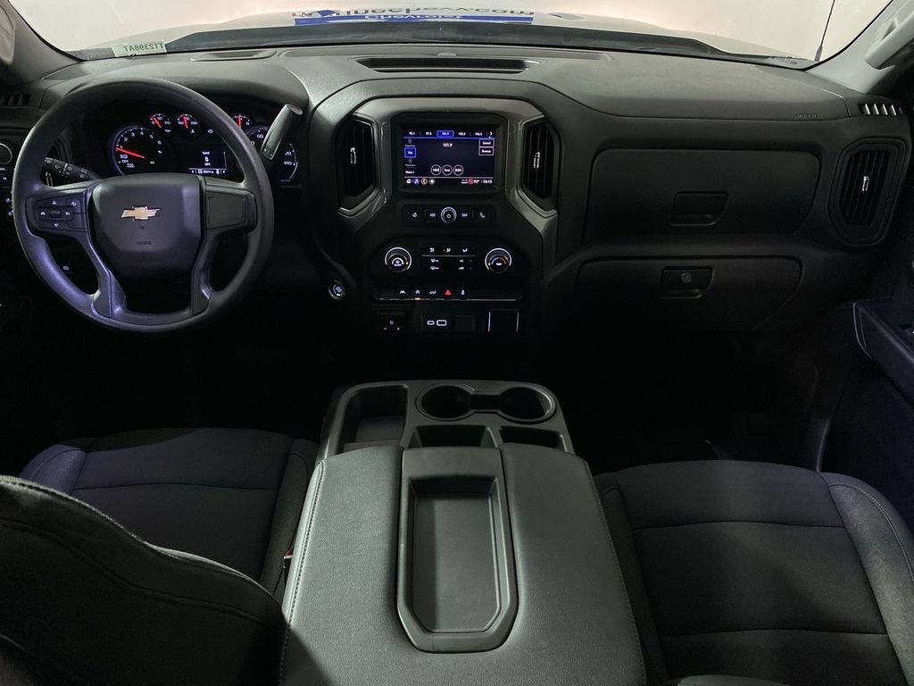 Used 2023 Chevrolet Silverado 1500 Custom AWD/4WD image 25