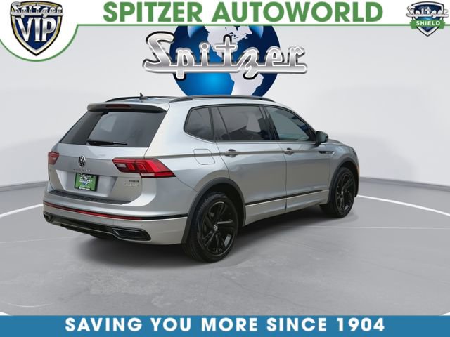 Used 2023 Volkswagen Tiguan SE R-Line AWD/4WD image 9