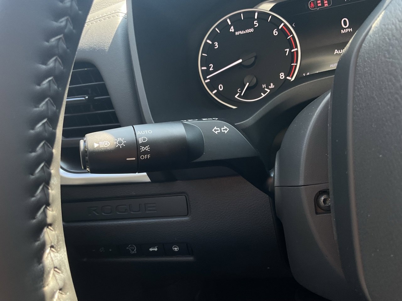 New 2027 Nissan Rogue Dark Armor AWD/4WD image 40