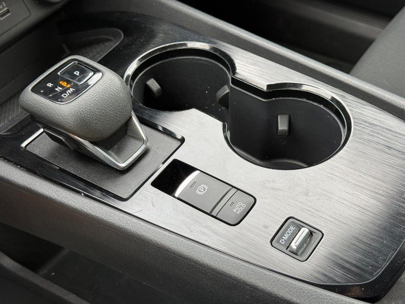 Used 2023 Nissan Rogue S FWD image 18