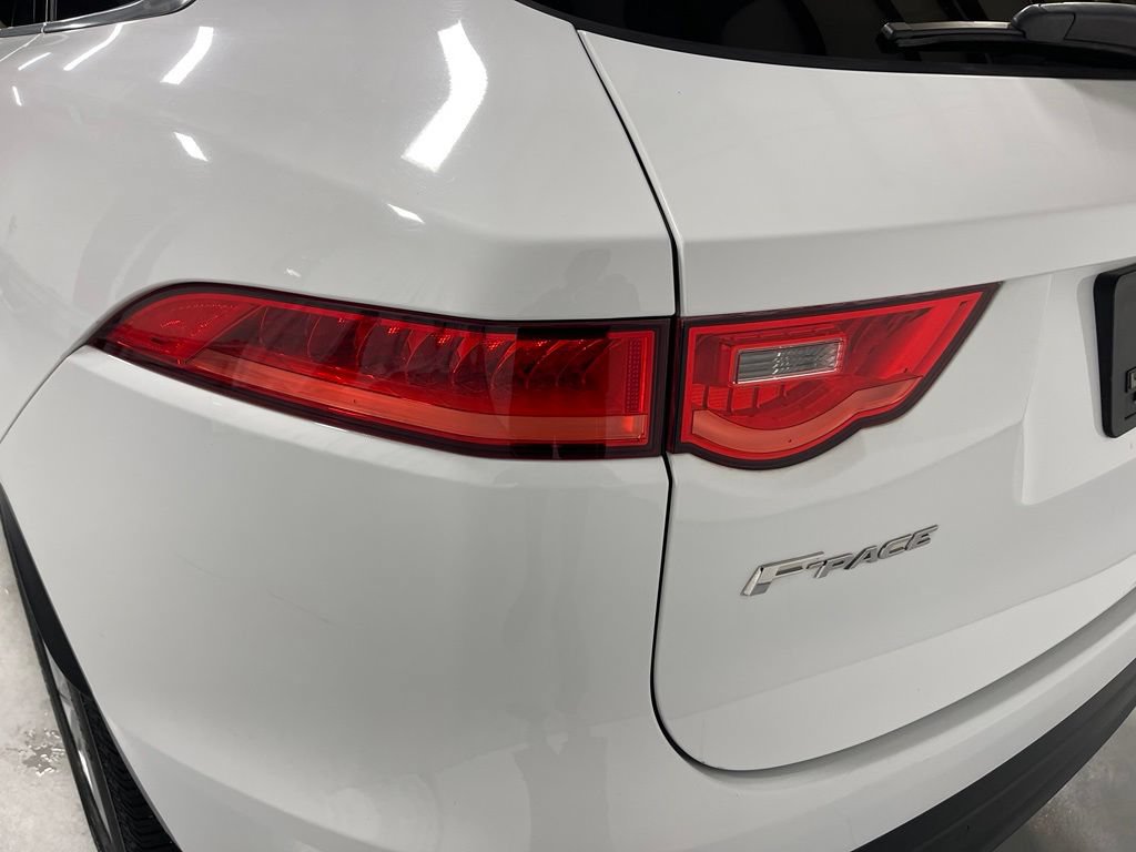 Used 2020 Jaguar F-PACE Prestige AWD/4WD image 14