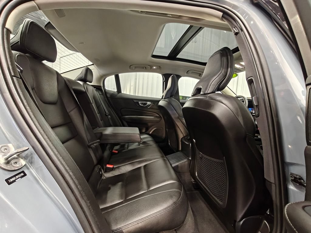 Used 2023 Volvo S60 T8 Plus AWD/4WD image 23