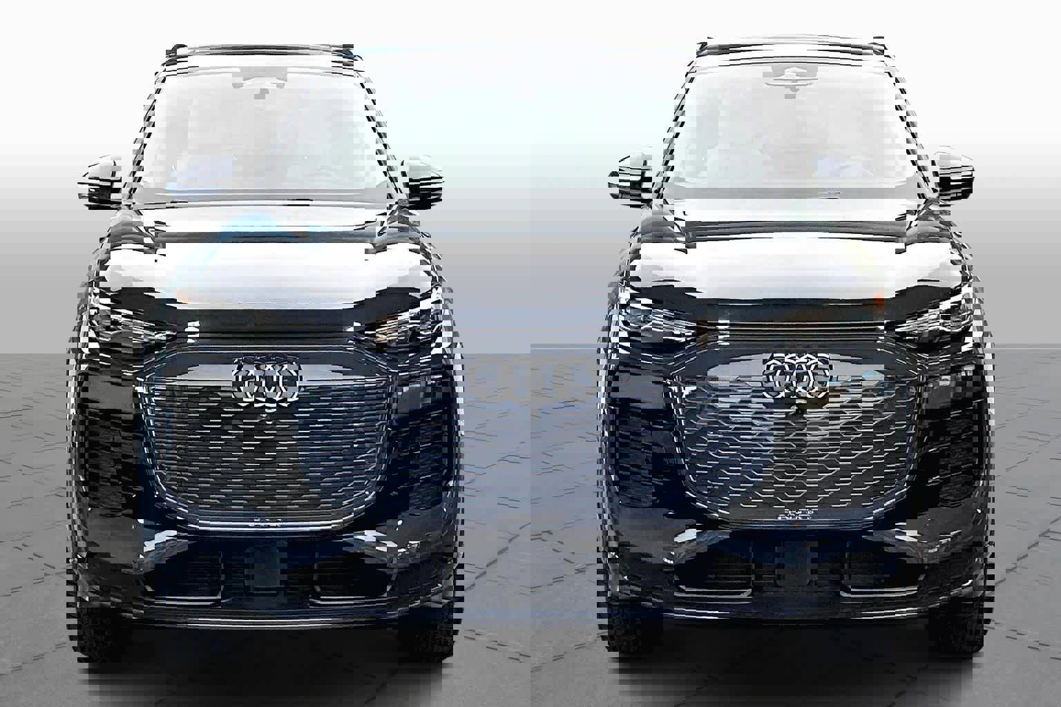 Certified 2025 Audi Q6 e-tron Premium w/ Convenience Package image 3