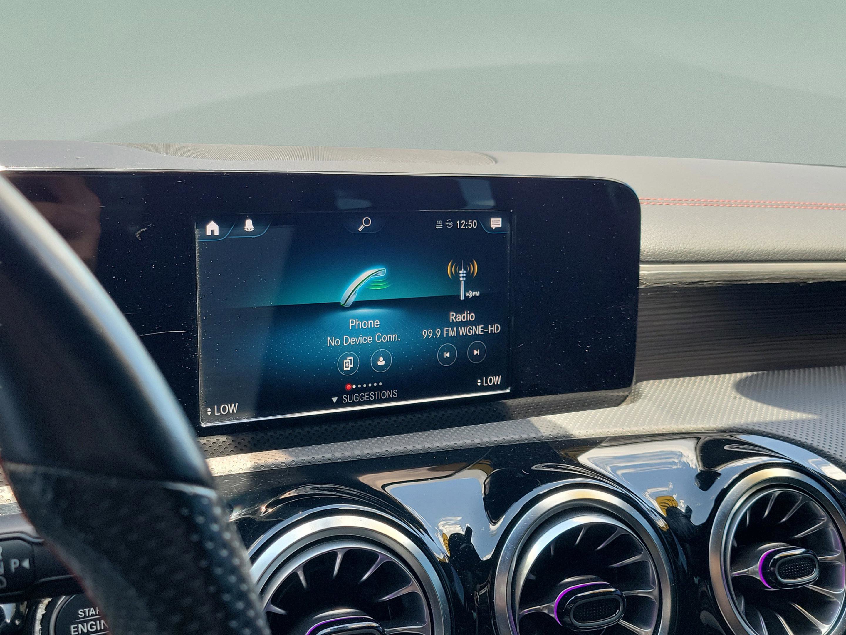 Used 2022 Mercedes-Benz CLA 250 image 24