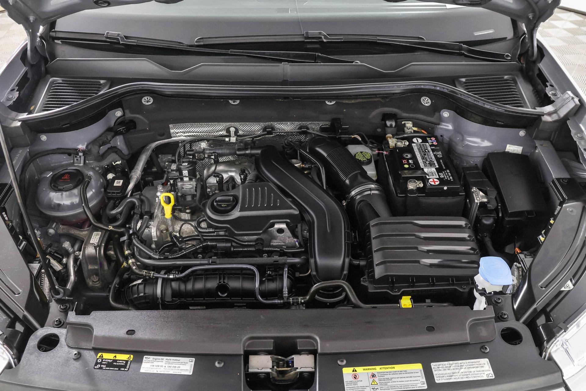 Used 2022 Volkswagen Taos SEL image 47