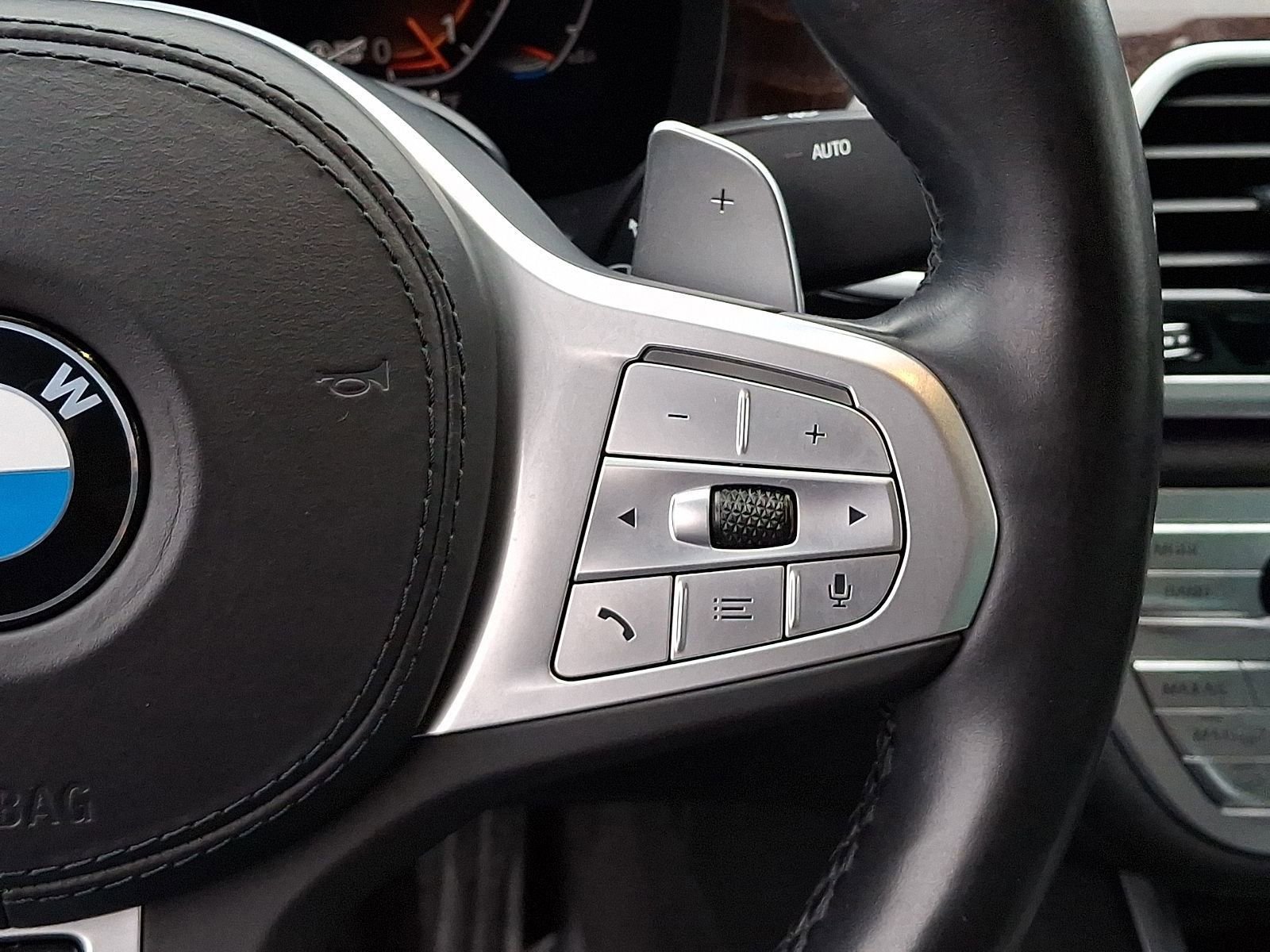 Used 2022 BMW 750i xDrive w/ M Sport Package image 24