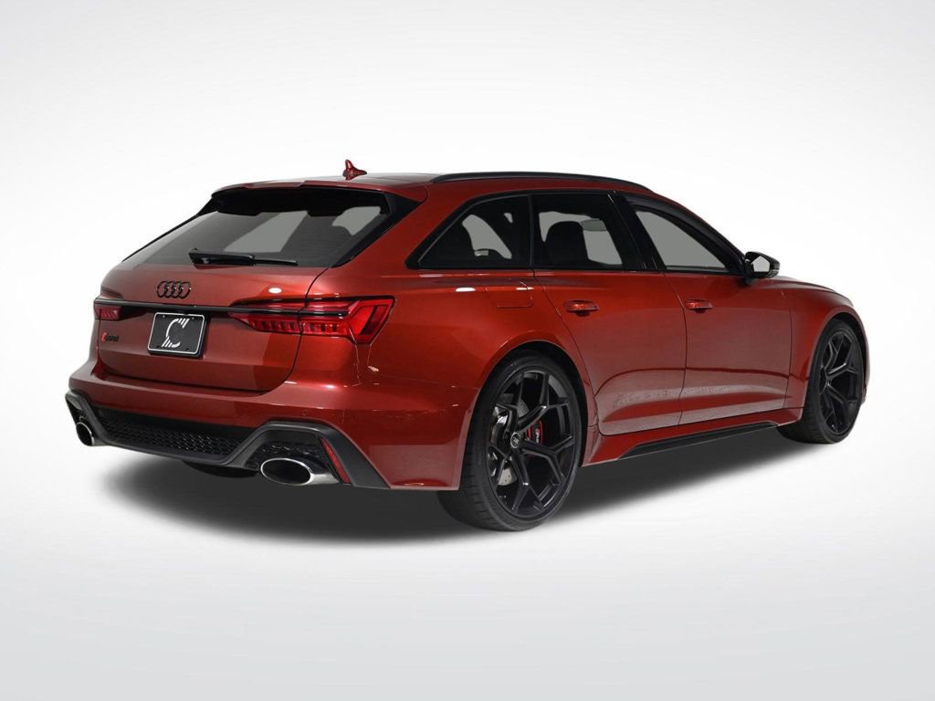 Used 2024 Audi RS 6 performance w/ Matte Carbon Package image 5