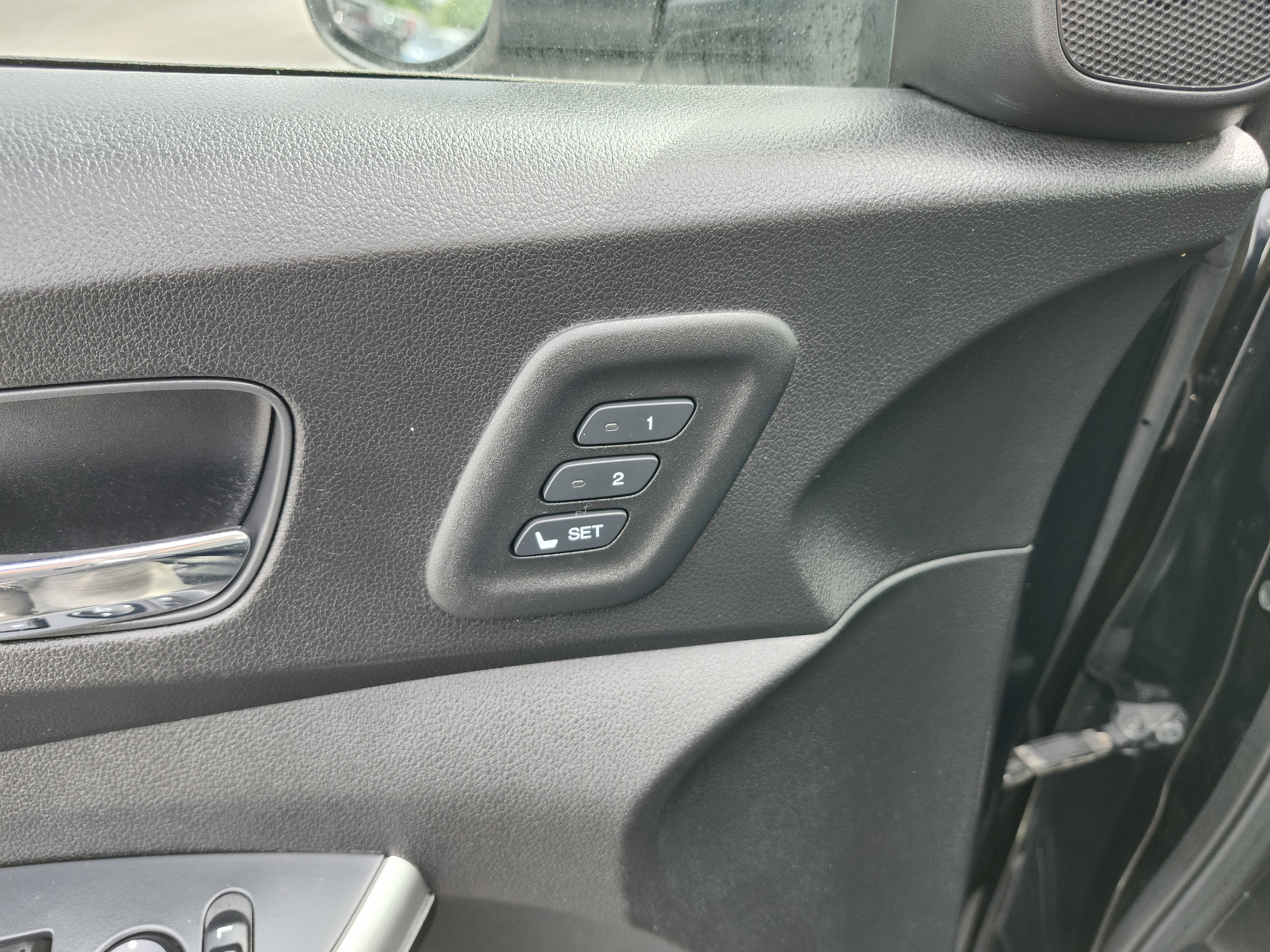 Used 2015 Honda CR-V Touring image 26