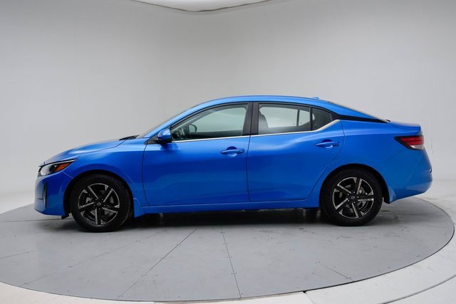 Used 2024 Nissan Sentra SV w/ All-Weather Package image 2