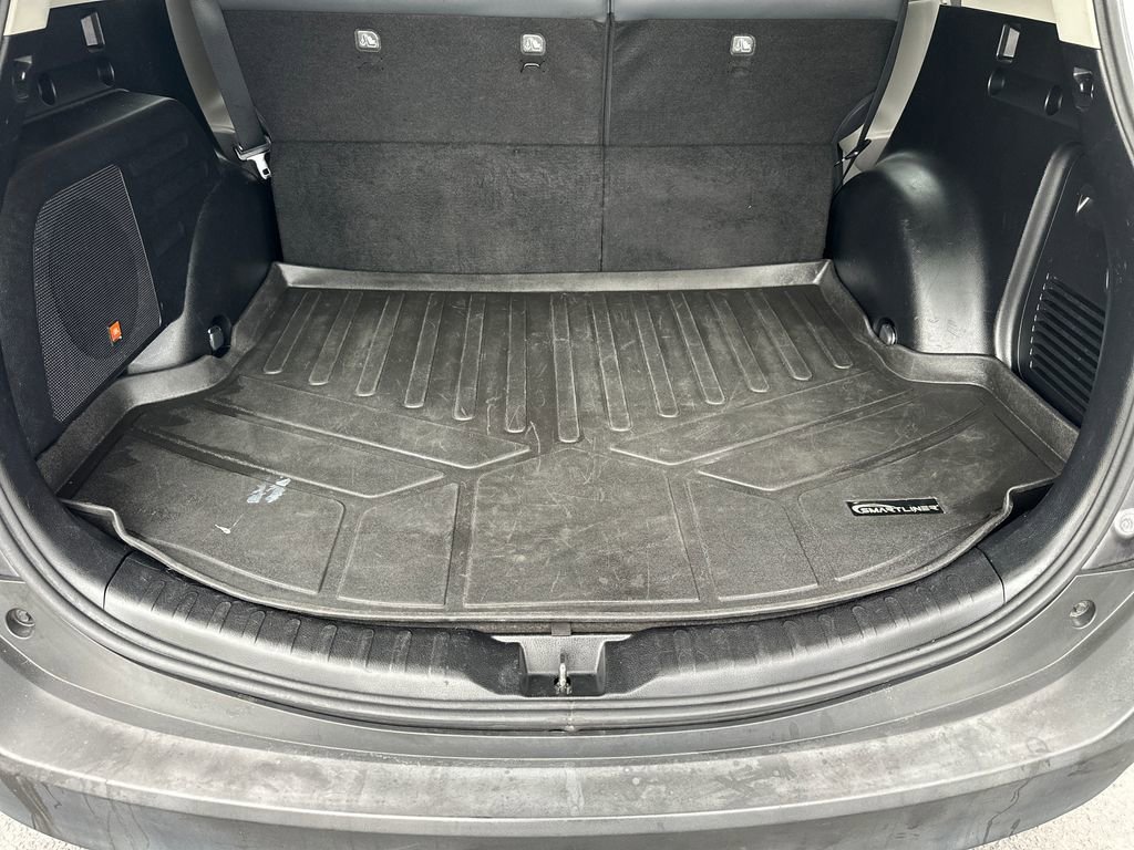 Used 2013 Toyota RAV4 Limited image 22