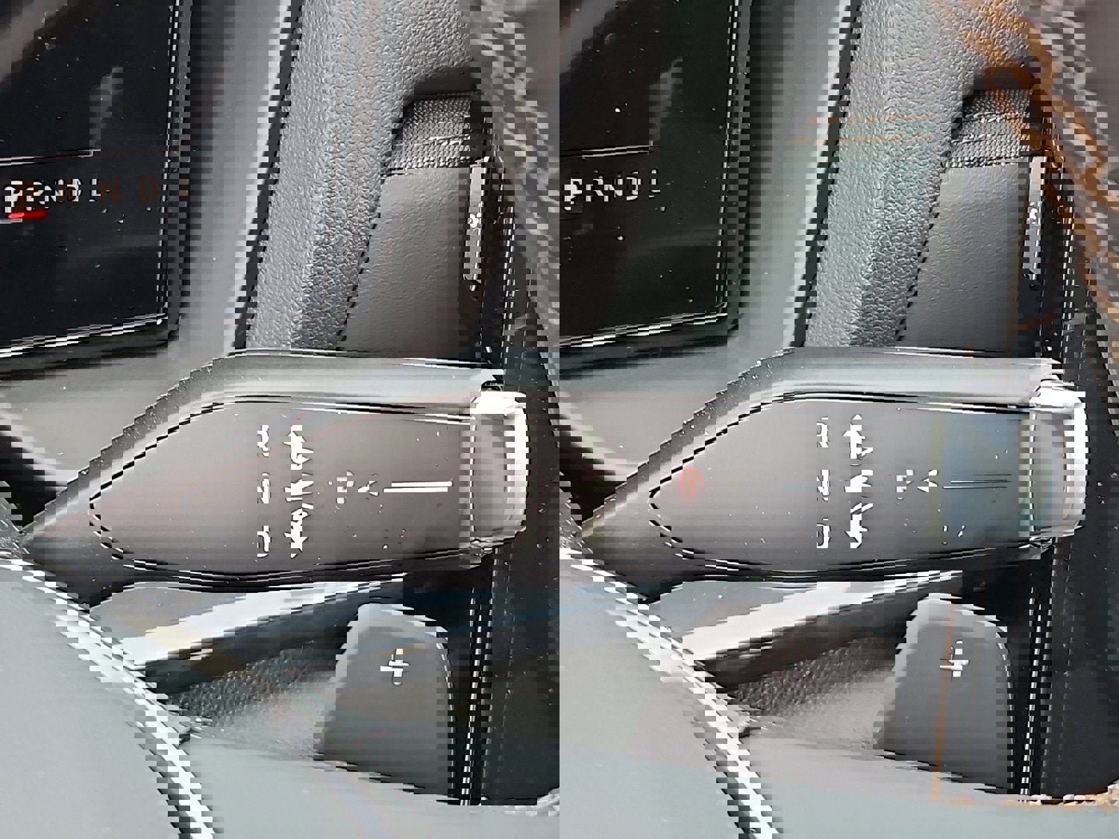 New 2026 GMC Terrain AT4 w/ Convenience Package III image 18