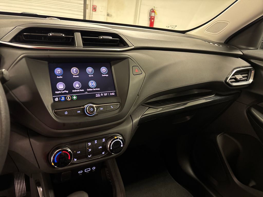 Used 2021 Chevrolet TrailBlazer LT FWD image 36