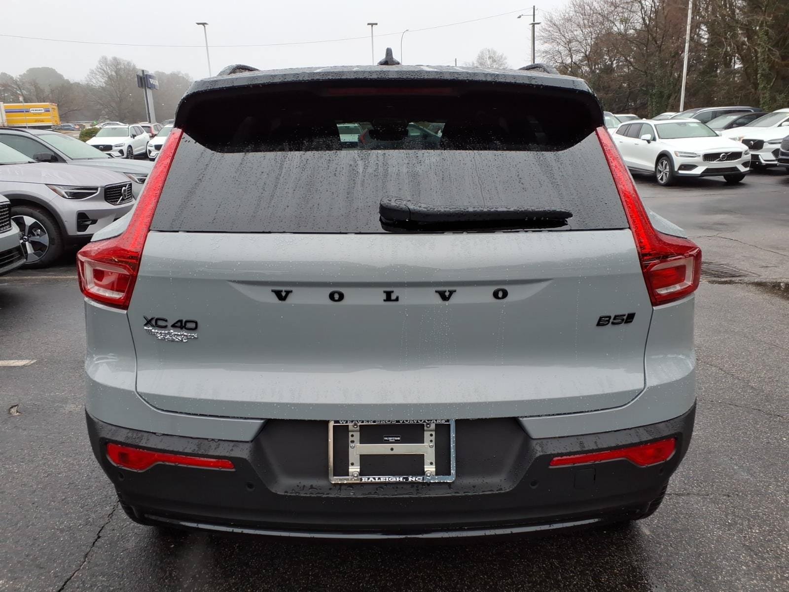 New 2026 Volvo XC40 B5 Ultra w/ Protection Package Premier AWD/4WD image 4