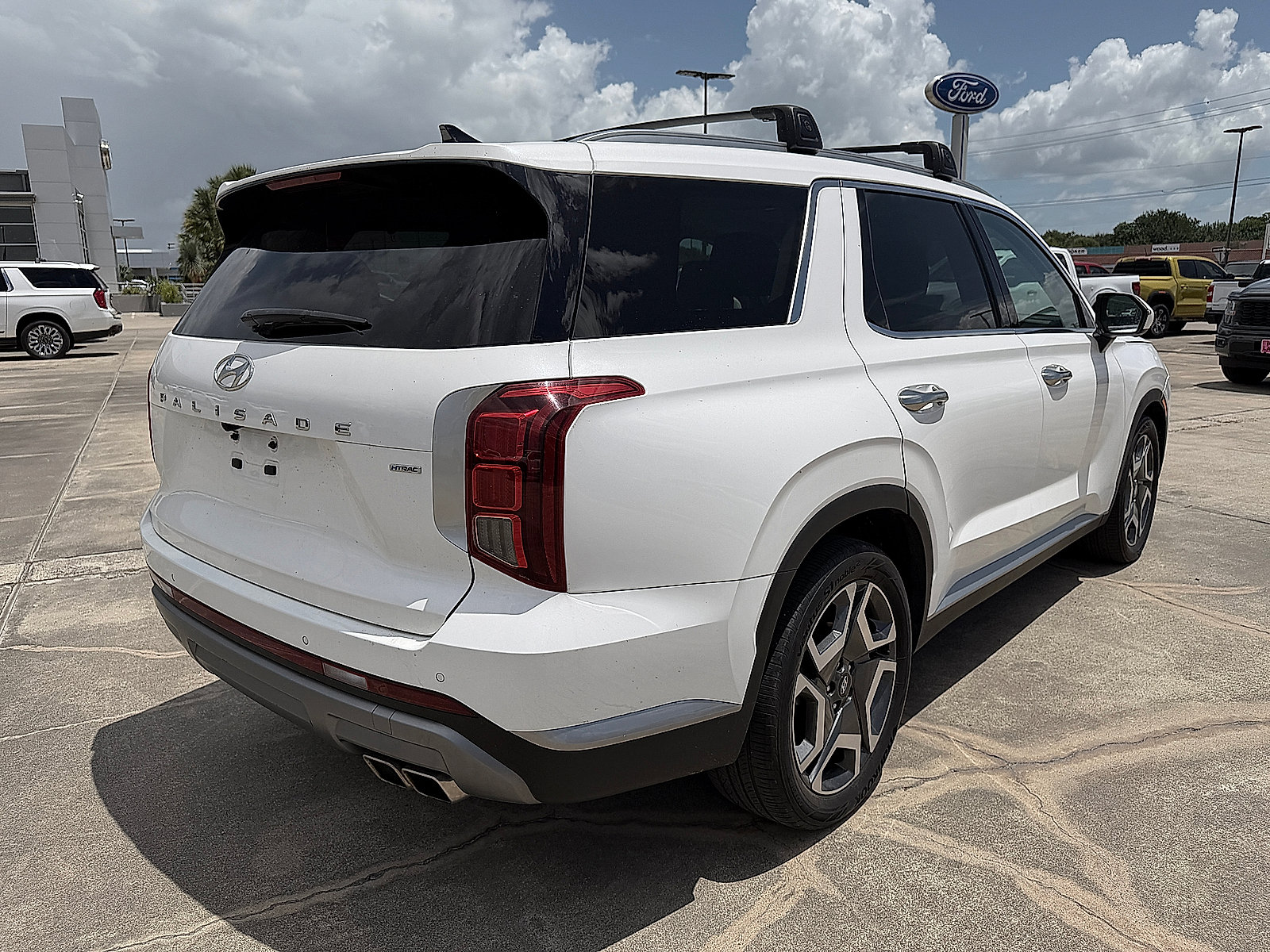 Used 2023 Hyundai Palisade SEL AWD/4WD image 7