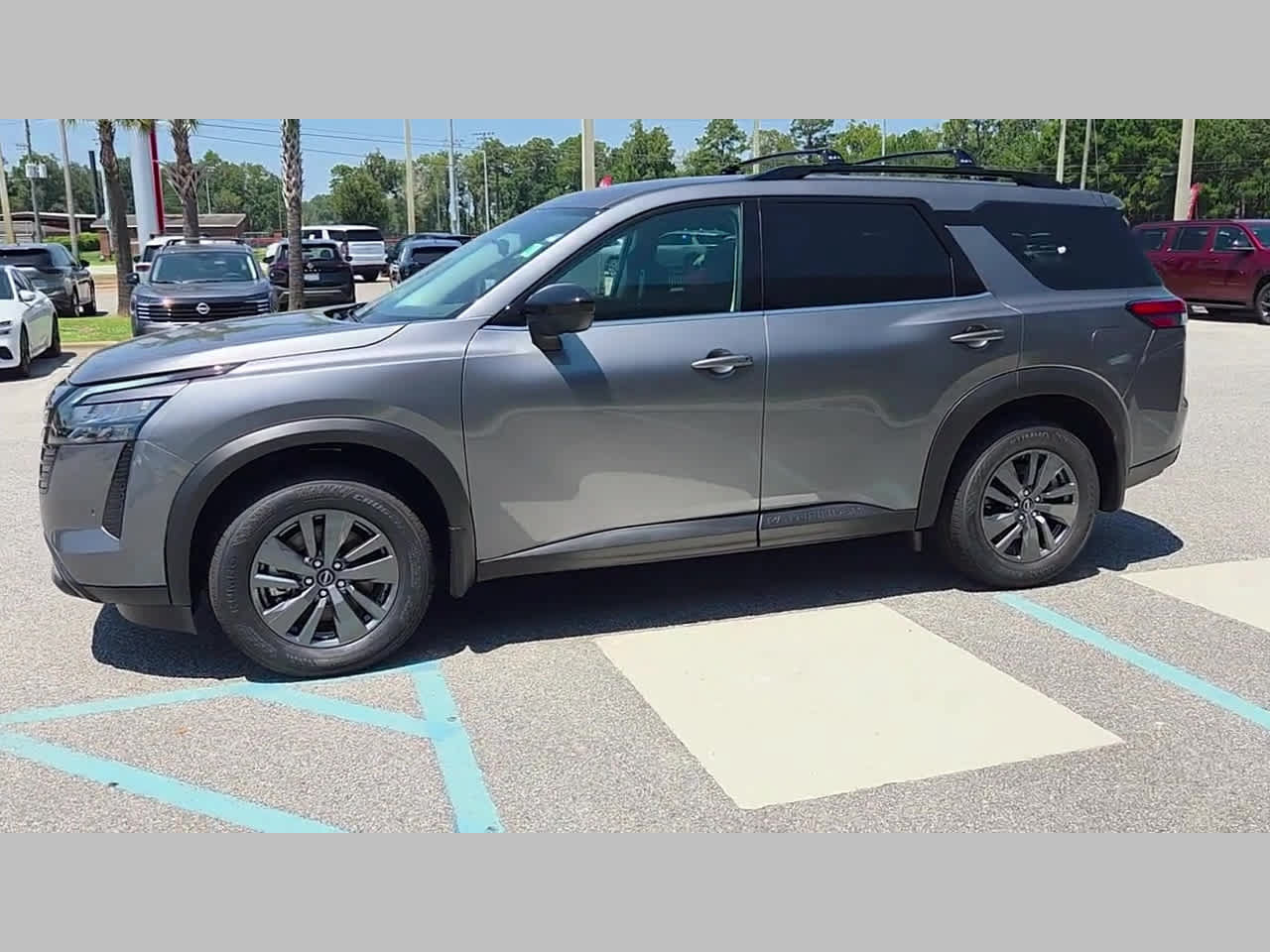 New 2026 Nissan Pathfinder SV w/ Cargo Package FWD image 26
