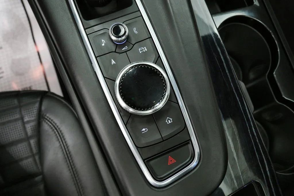 Used 2023 Cadillac Escalade V image 36