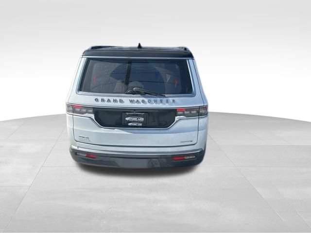 Used 2022 Jeep Grand Wagoneer Series III AWD/4WD image 5