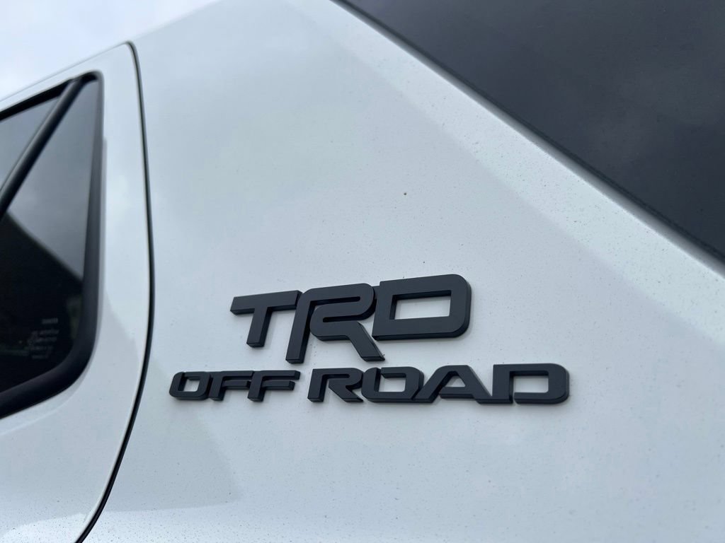 New 2026 Toyota 4Runner TRD Off-Road Premium AWD/4WD image 13